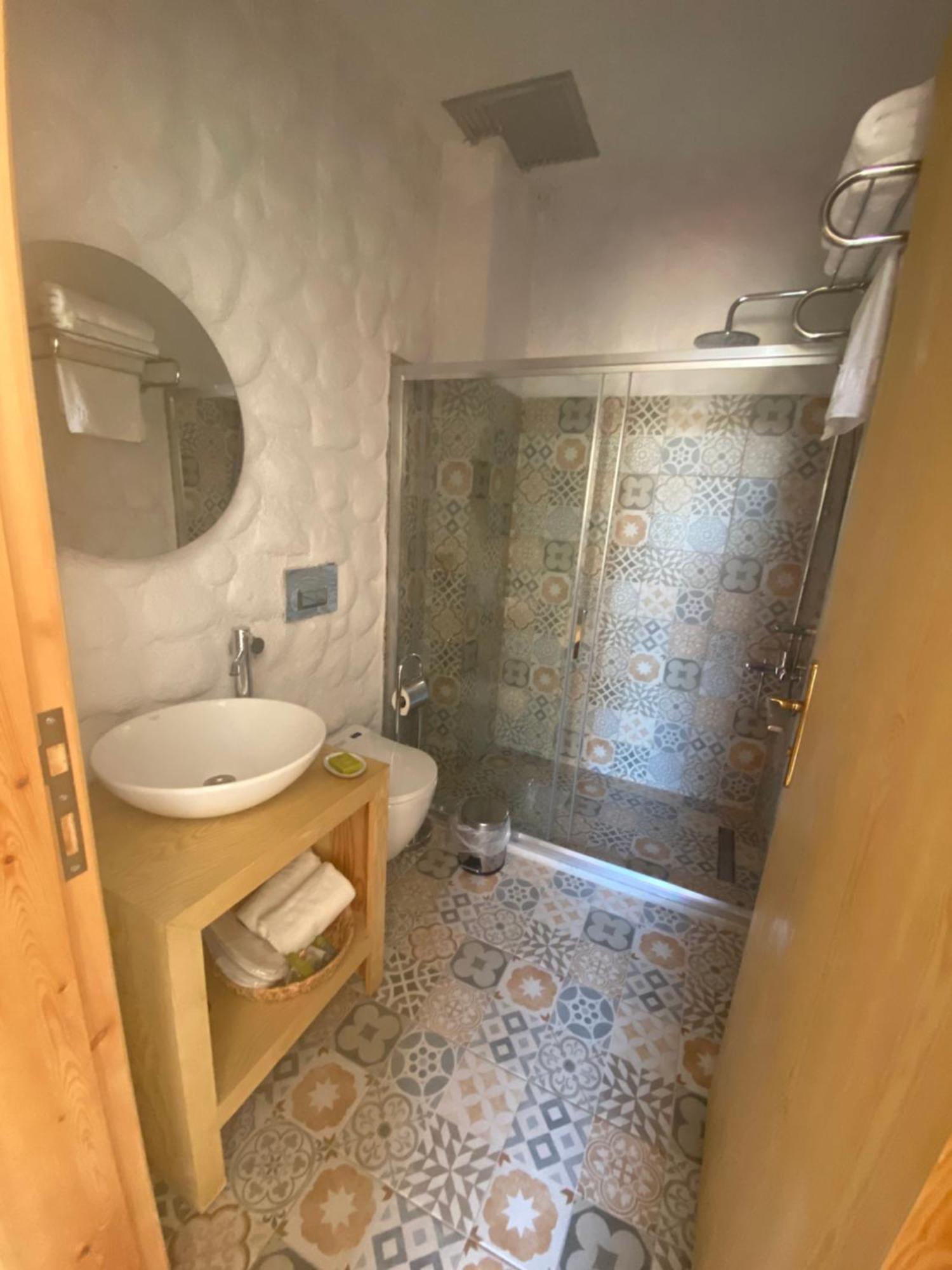 Huzurla Otel Izmir Exteriör bild